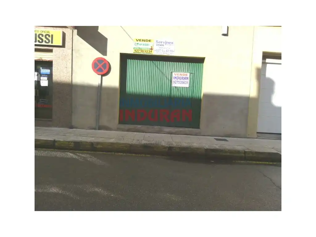 Local comercial en venda a Navalmoral de la Mata