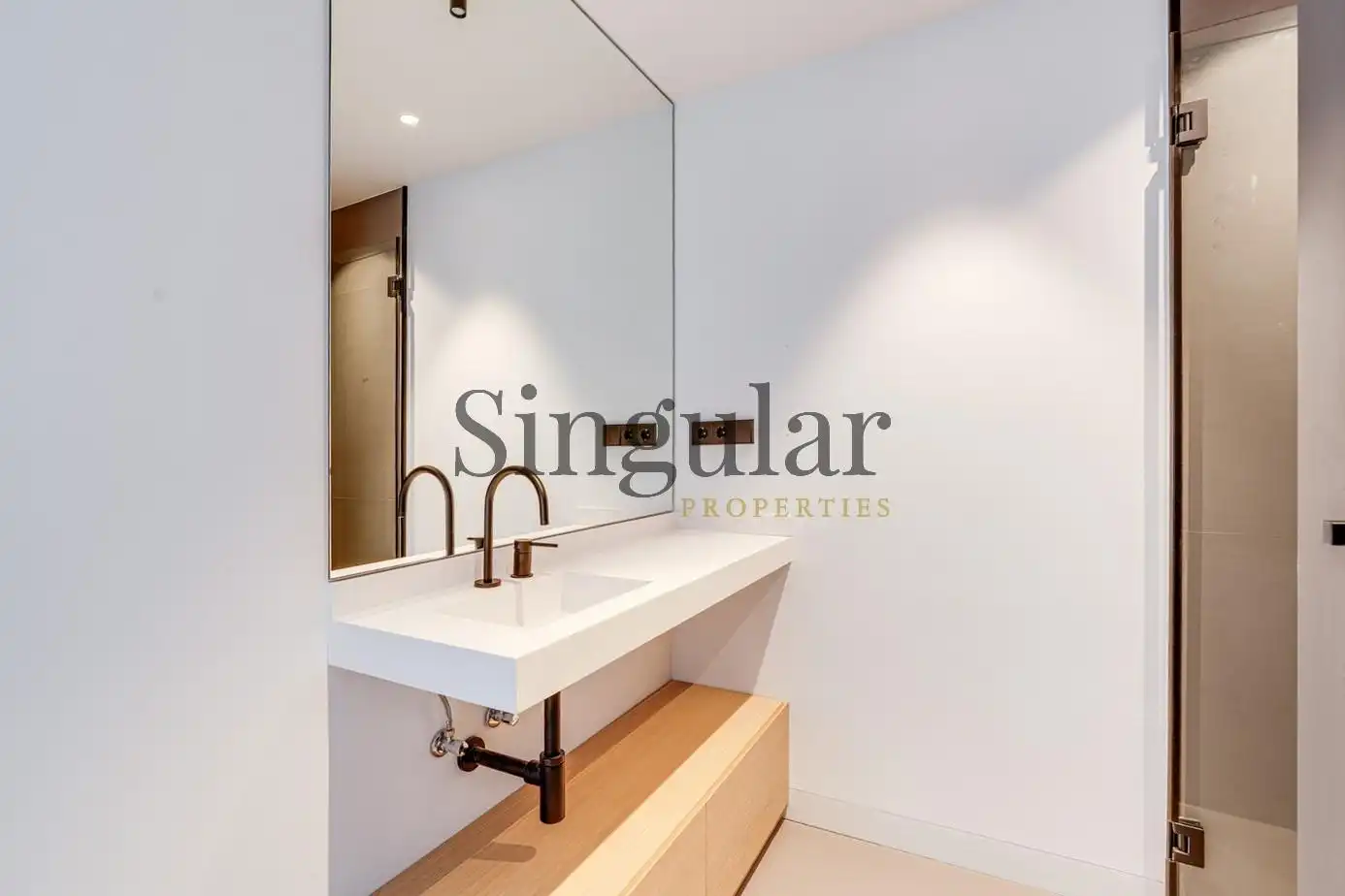 Bedroom of Flat for rent in Barcelona  with Heating, Private garden and Terrace