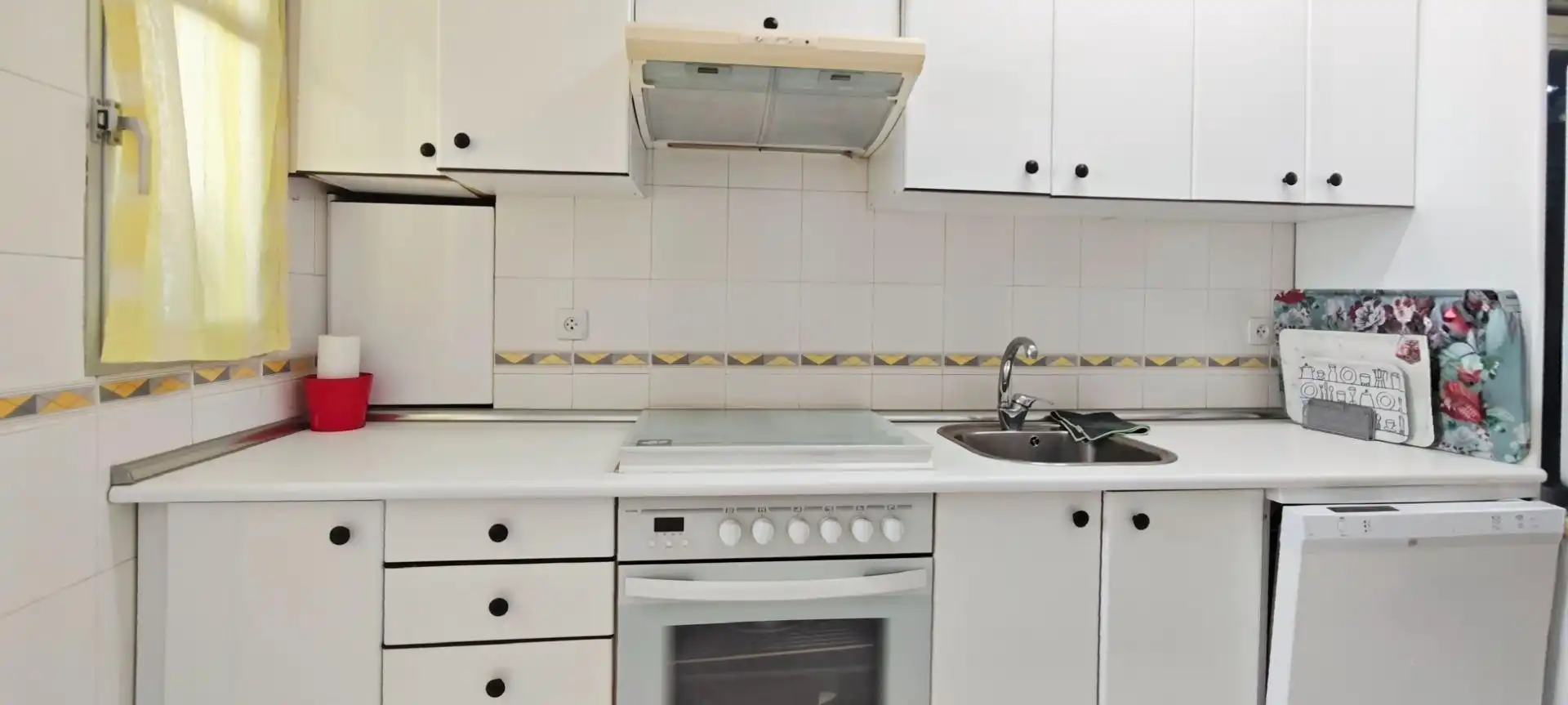 Kitchen of Flat for rent in Madrid  with Air Conditioner, Heating and Furnished