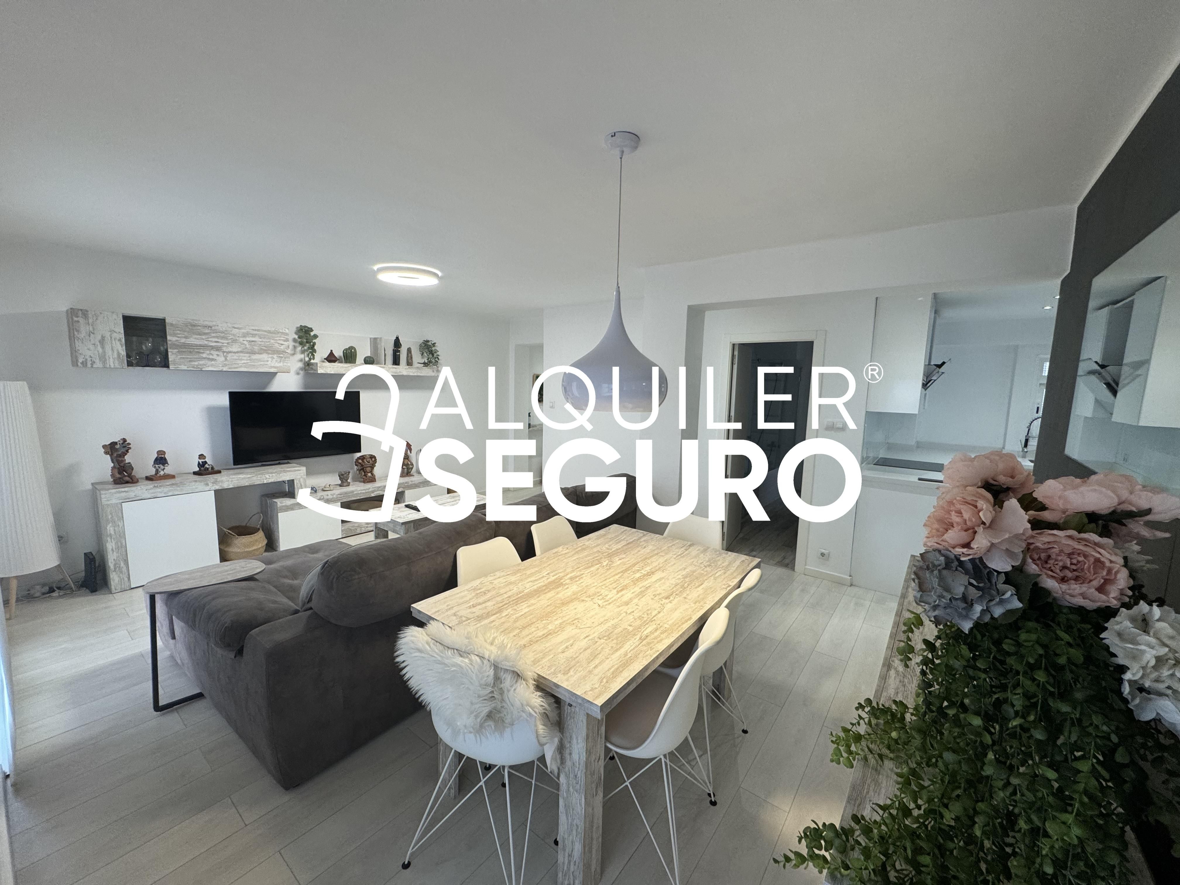 Sala d'estar de Pis de lloguer en  Palma de Mallorca amb Moblat