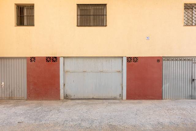 Garaje en Venta en Calle HORNO PAN COCER, 3 en Almuñecar Centro