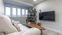 Living room of Flat for sale in  Madrid Capital  with Heating and Terrace