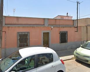 Exterior view of Single-family semi-detached for sale in Reus