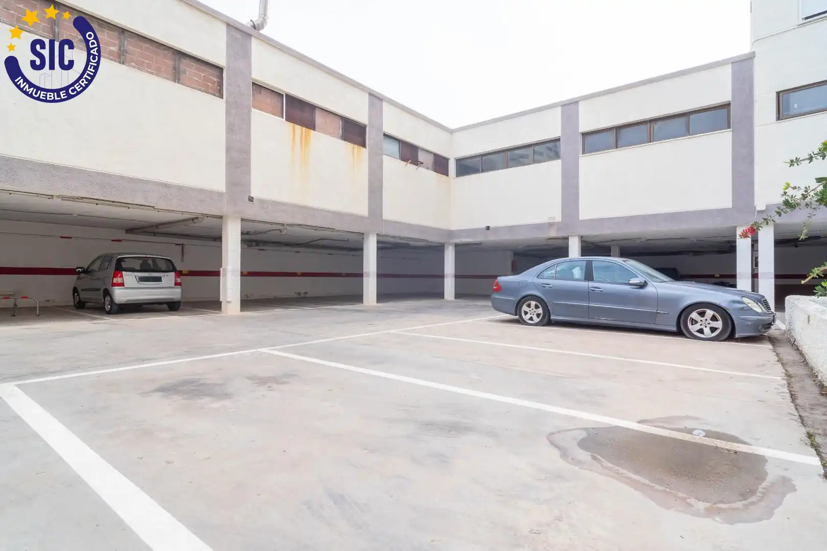 Aparcament de Apartament en venda en Oropesa del Mar / Orpesa amb Terrassa, Moblat i Piscina comunitària