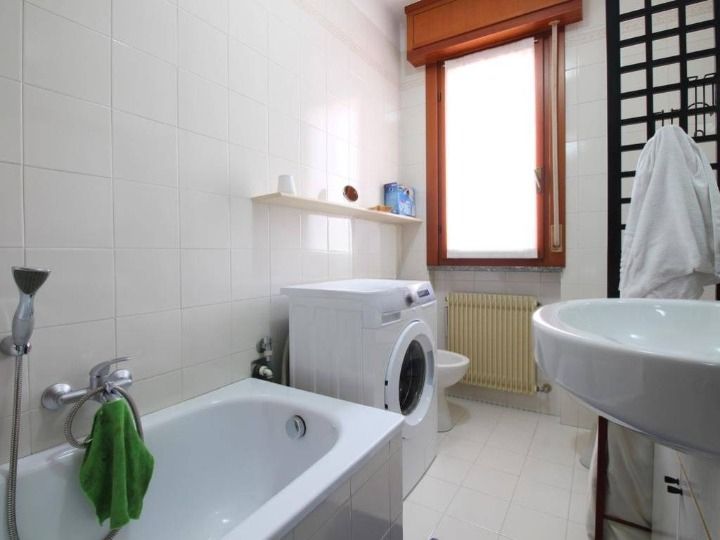 Bathroom of Flat for sale in Jerez de la Frontera  with Air Conditioner