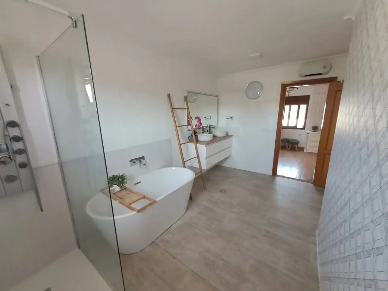 Badezimmer von Haus oder Chalet zur Miete in Mutxamel mit Klimaanlage, Terrasse und Schwimmbad
