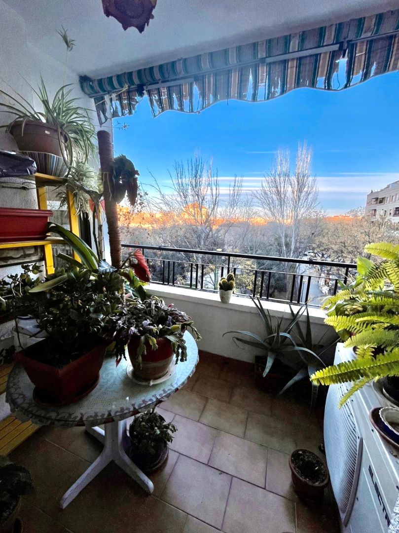 Flat for sale in Calle de Toledo, Plaza de Toros