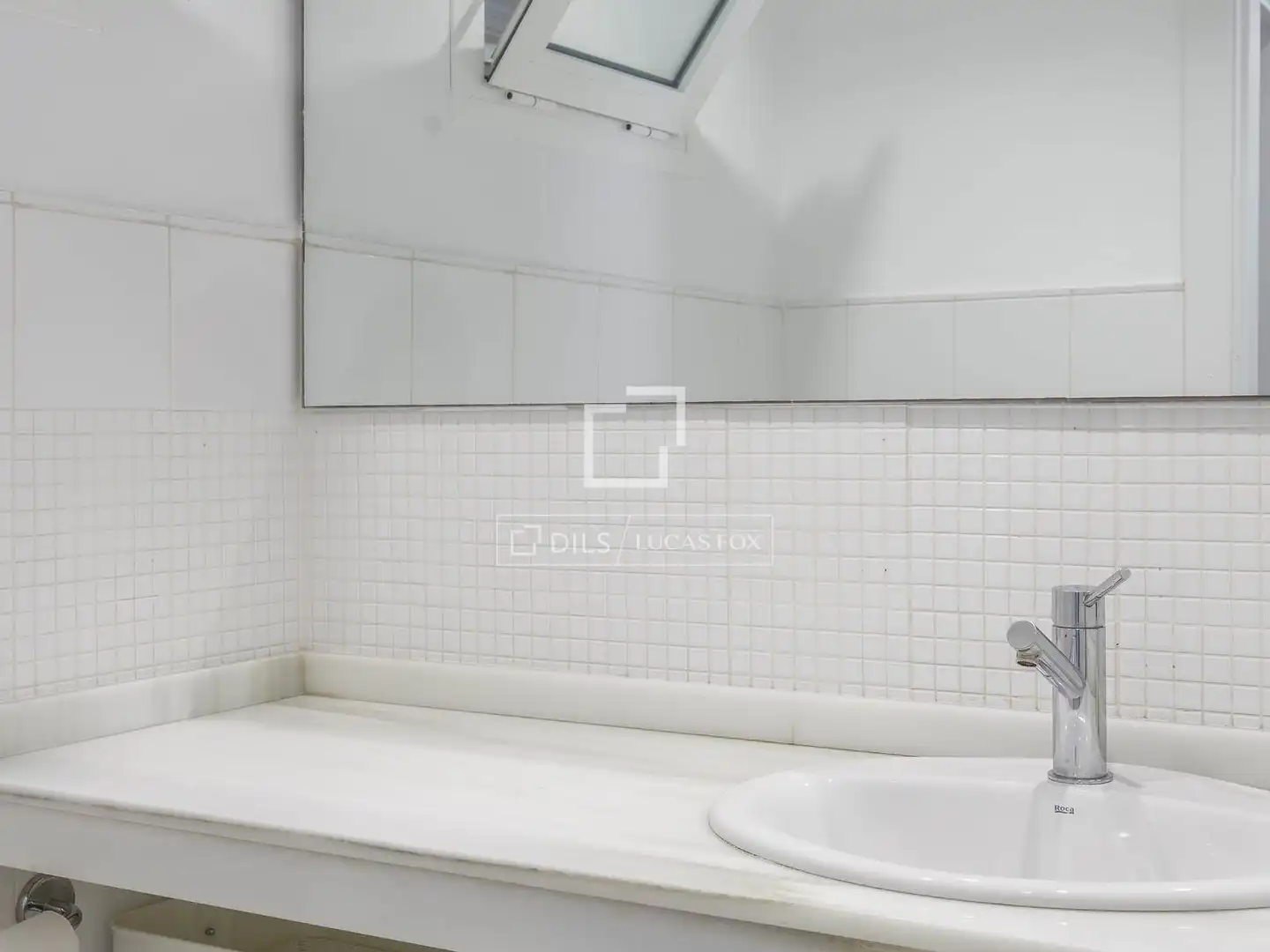 Badezimmer von Wohnung zur Miete in Valencia mit Klimaanlage, Heizung und Parkett