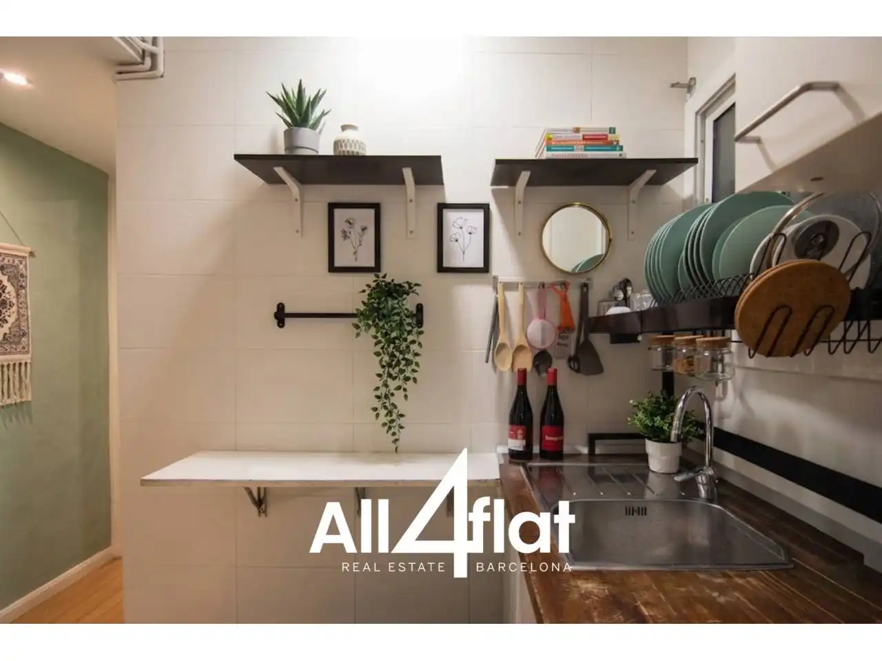 Kitchen of Apartments for sale in Barcelona  with Heating, Furnished and Balcony