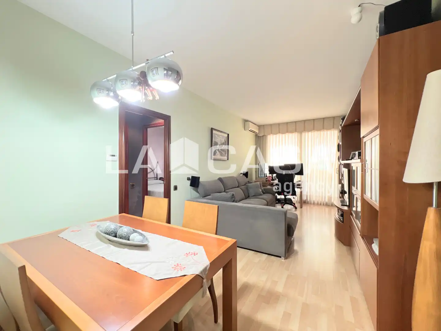 Wohnzimmer von Wohnung zum Verkauf in Badalona mit Heizung, Abstellraum und Balkon