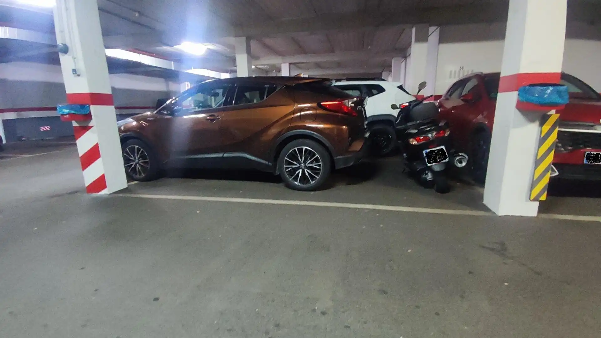 Parking de Piso en venta en Gijón  con Calefacción y Trastero
