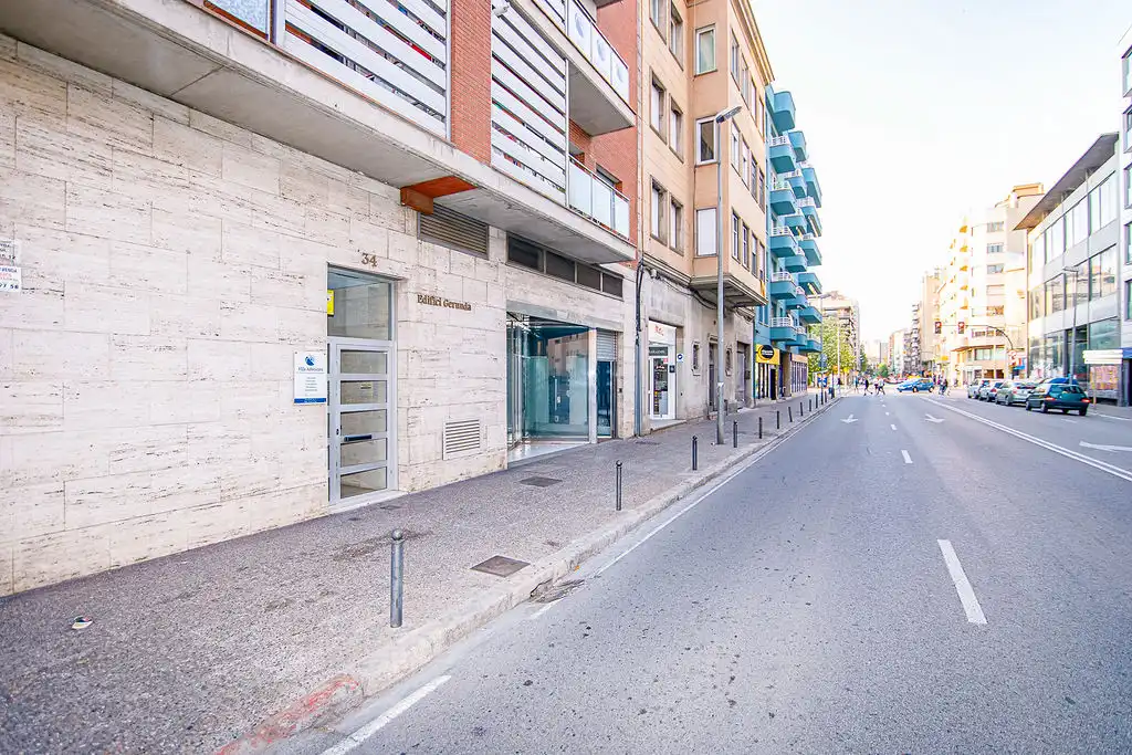 Business premises to rent in C/ Barcelona, imagen 24