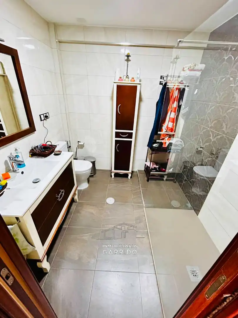 Bathroom of Houses for sale in Úbeda  with Air Conditioner, Heating and Terrace