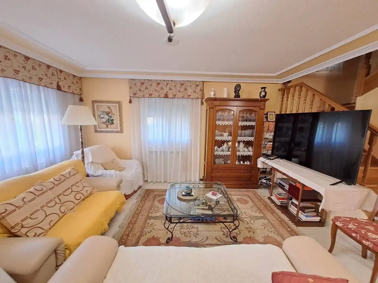 Sala de estar de Casa adosada en venta en Villagonzalo Pedernales con Calefacción, Jardín privado y Terraza