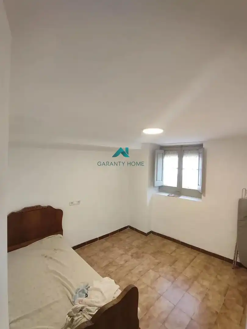 Exterior view of Houses for sale in Tremp  with Balcony
