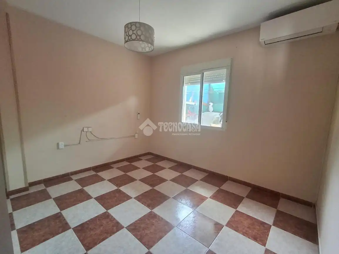Habitación de Casa adosada en venta en Vilches con Aire acondicionado