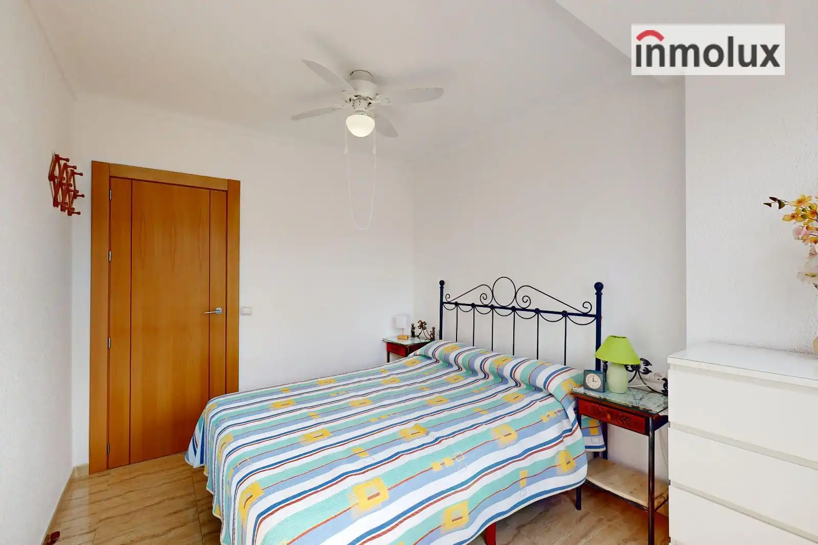 Habitación de Piso en venta en Alicante / Alacant con Aire acondicionado, Calefacción y Terraza
