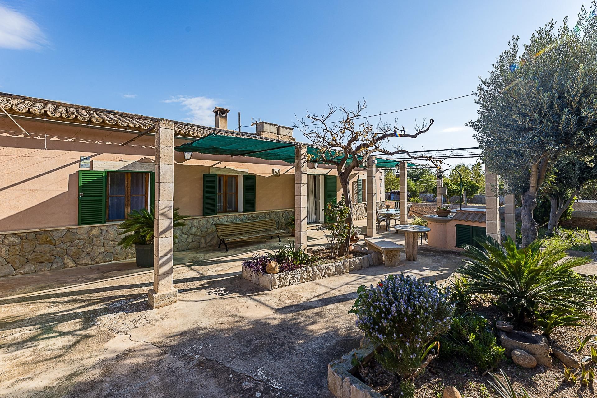 Vista exterior de Finca rústica en venta en  Palma de Mallorca con Aire acondicionado, Calefacción y Terraza