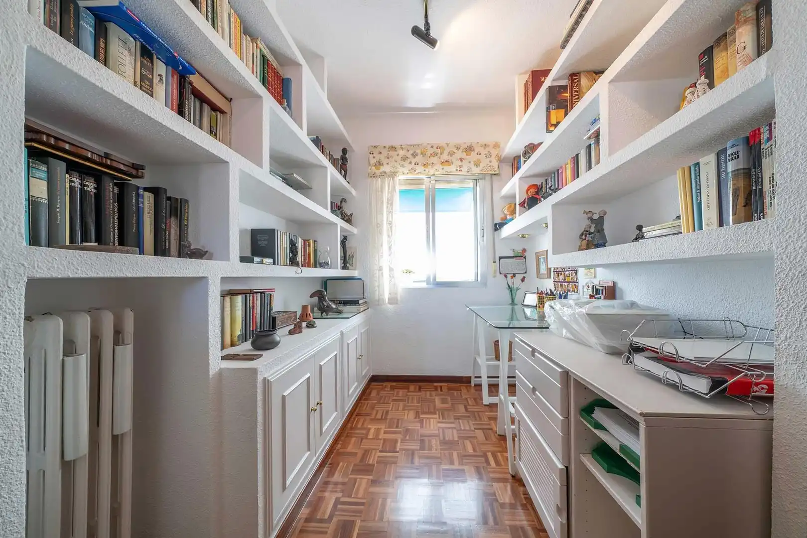 Cocina de Piso en venta en Madrid con Calefacción, Parquet y Trastero