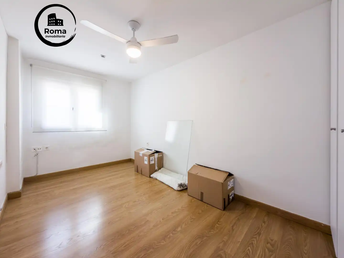 Bedroom of Flat for sale in Churriana de la Vega  with Air Conditioner, Heating and Terrace