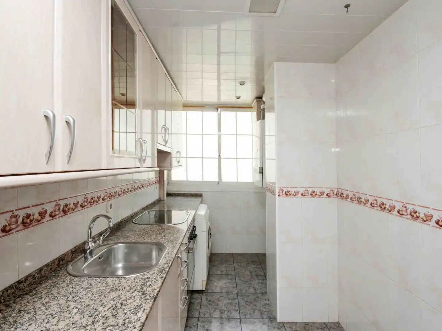 Cocina de Piso en venta en Montcada i Reixac con Piscina comunitaria