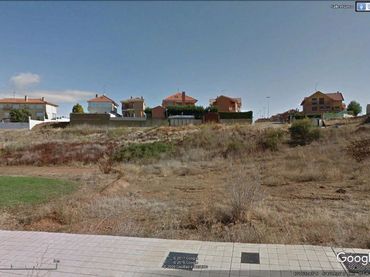 Terreny residencial en venda a Benavente
