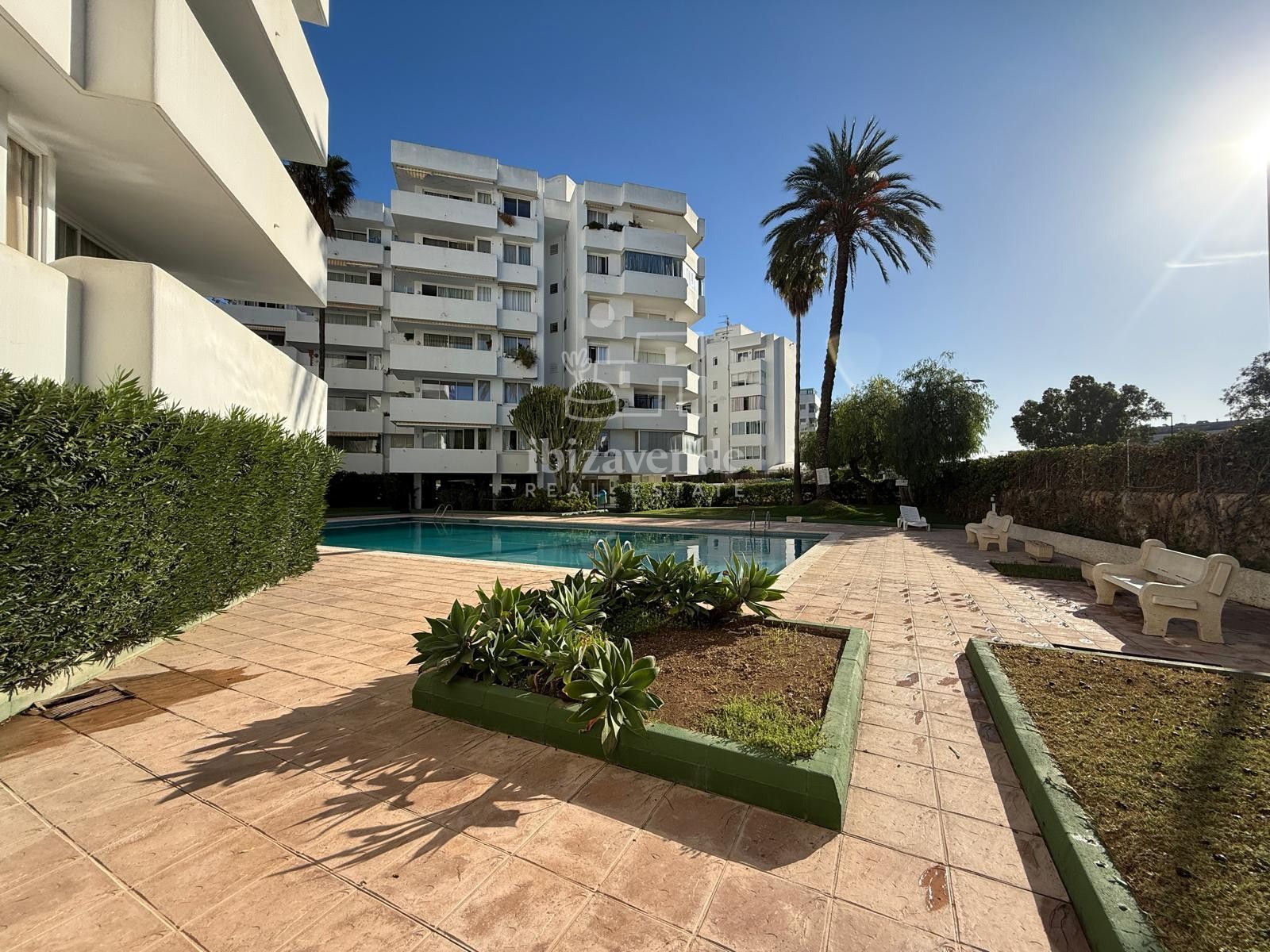 Vista exterior de Pis de lloguer en Eivissa amb Aire condicionat, Calefacció i Piscina