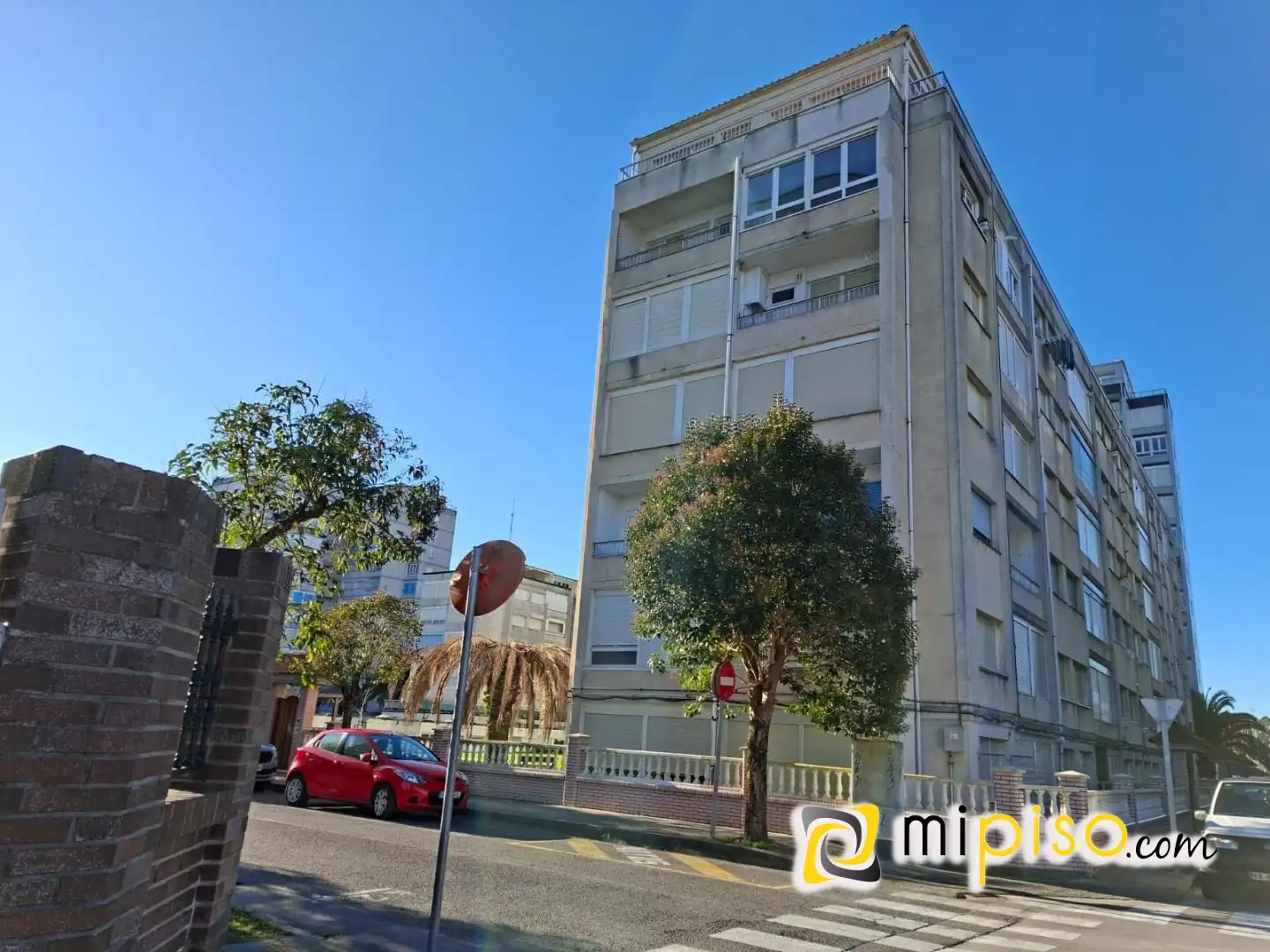 Exterior view of Flat for rent in Laredo  with Furnished
