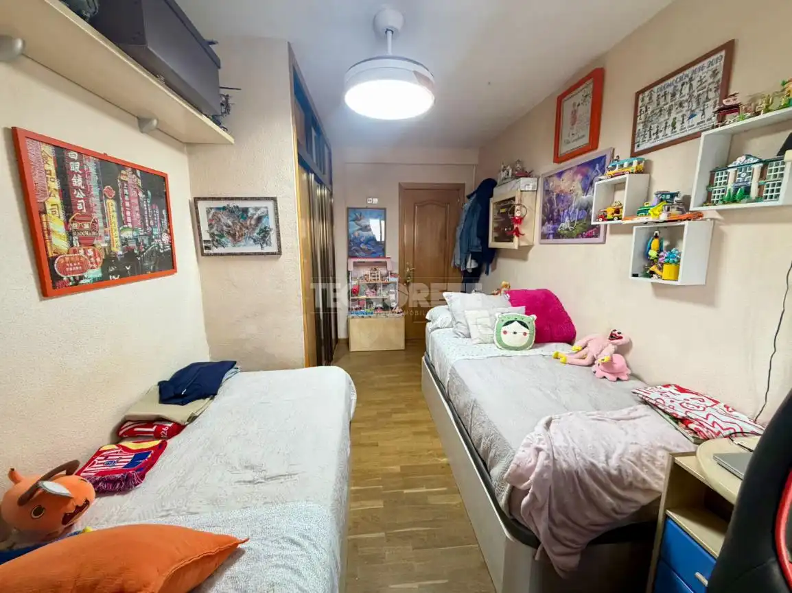 Habitación de Piso en venta en Madrid con Aire acondicionado, Calefacción y Terraza