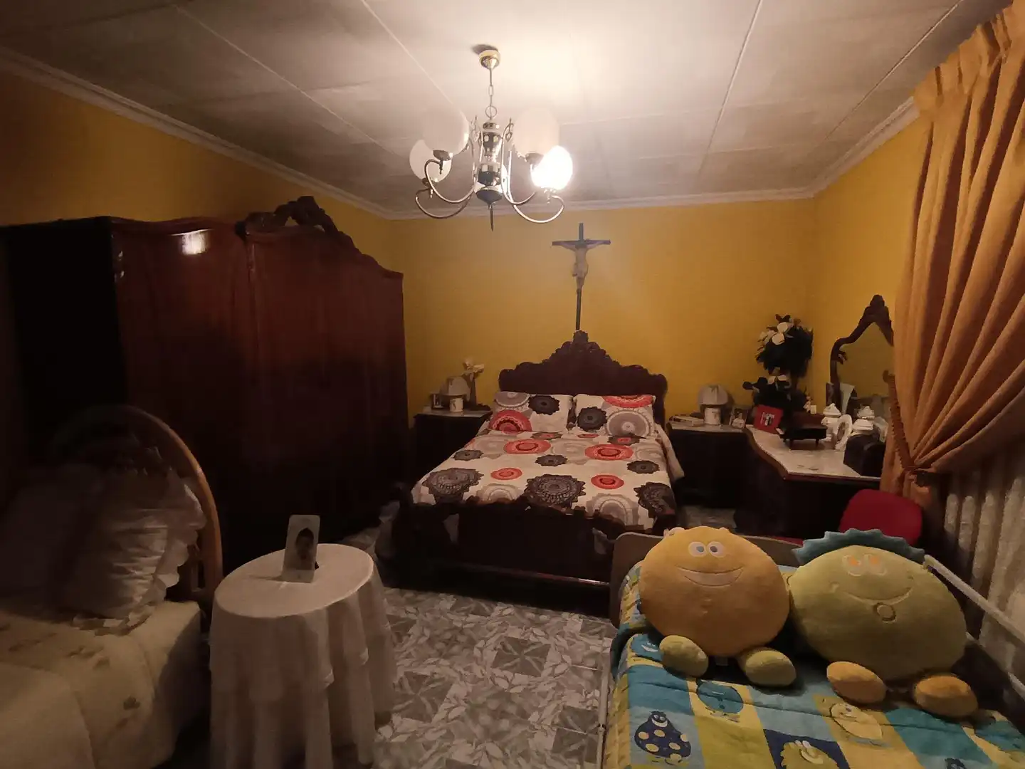Dormitori de Casa o xalet en venda en Puertollano amb Aire condicionat, Calefacció i Moblat