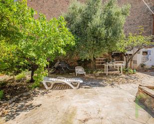 Jardí de Finca rústica en venda en Santa Coloma de Gramenet amb Terrassa