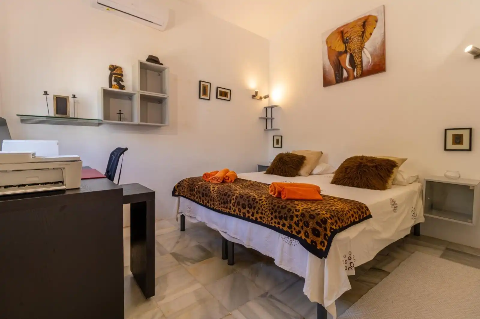 Casa aparellada amb terrassa en venda a Urbanizacion Estepona, imagen 31