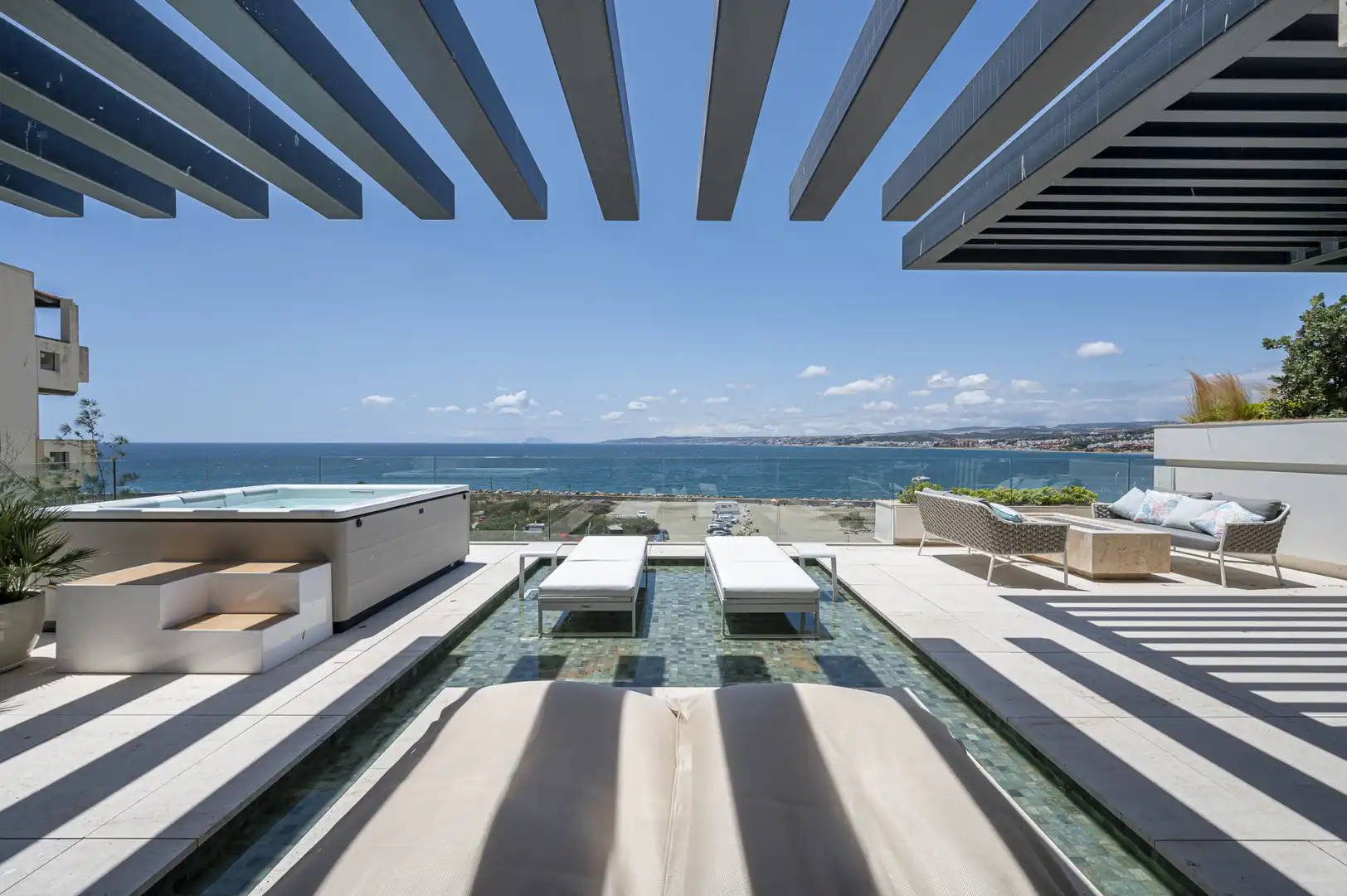 Terrassa de Apartament en venda en Estepona amb Aire condicionat, Calefacció i Terrassa