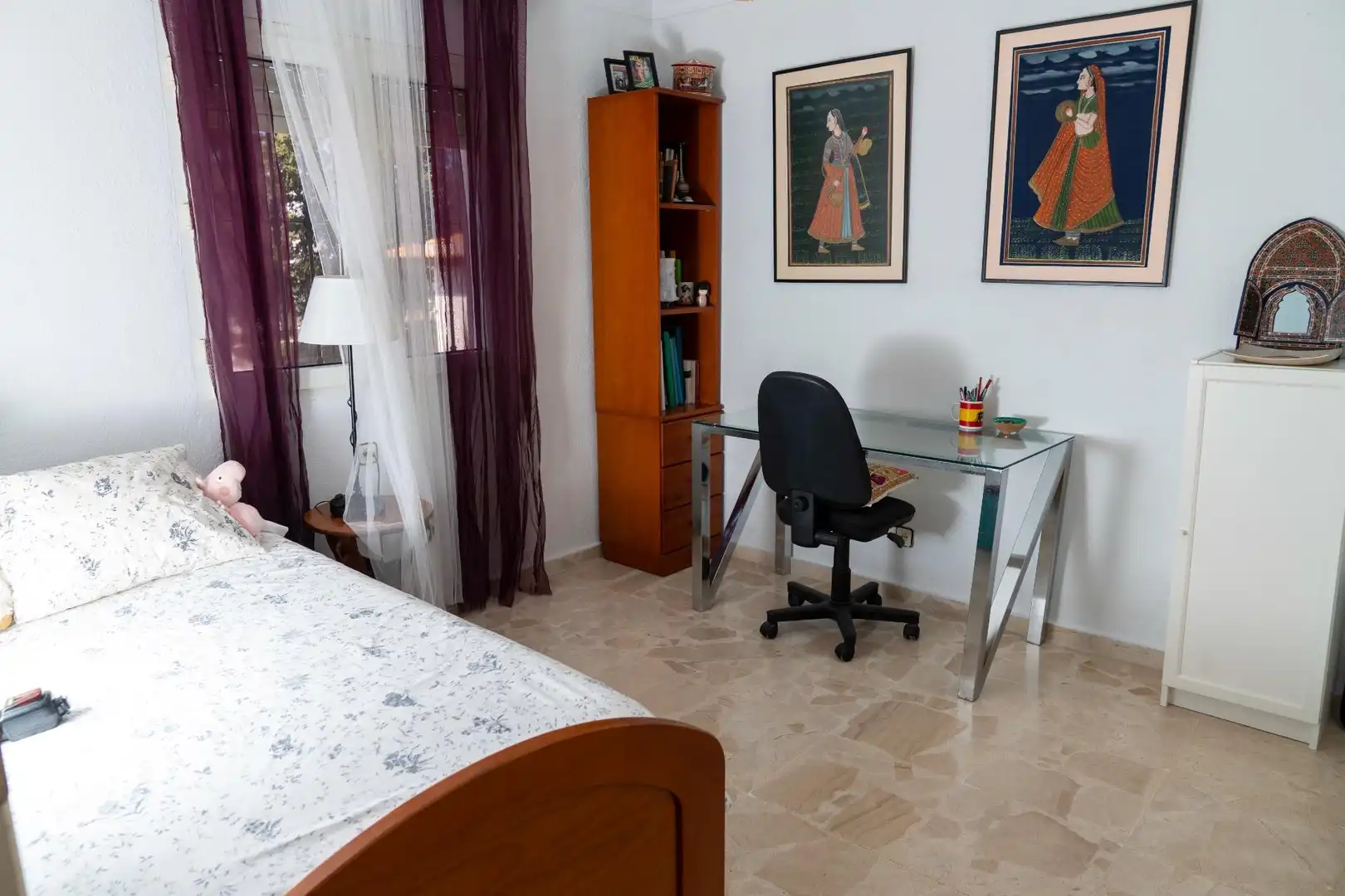 Habitación de Casa adosada en venta en Almonte con Terraza, Trastero y Balcón