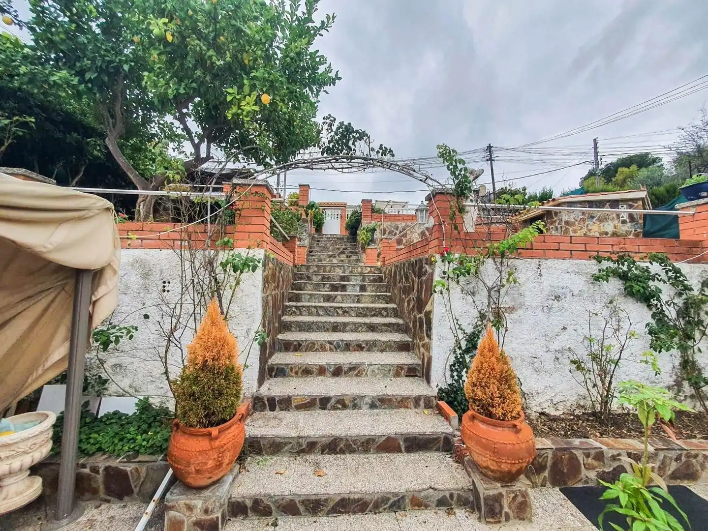 Terraza de Casa o chalet en venta en Esparreguera con Aire acondicionado, Jardín privado y Piscina