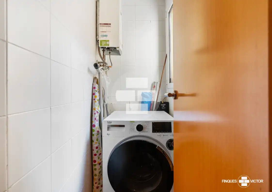 Piso en venta en Carrer de les Carretes, El Raval