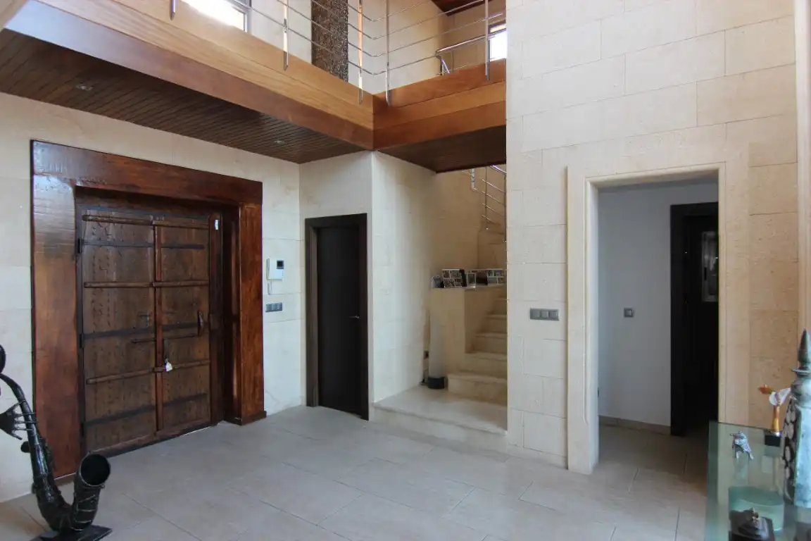 Casa amb terrassa en venda a Montgó - Ermita, imagen 3