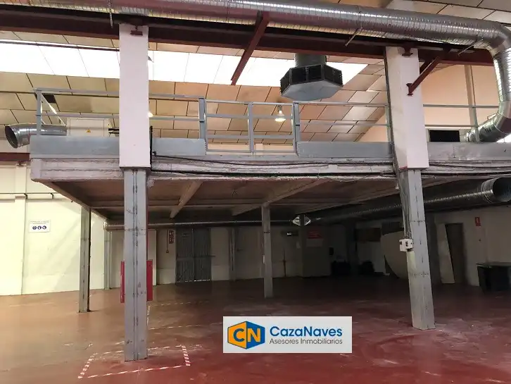 Nau industrial de lloguer en Fuenlabrada