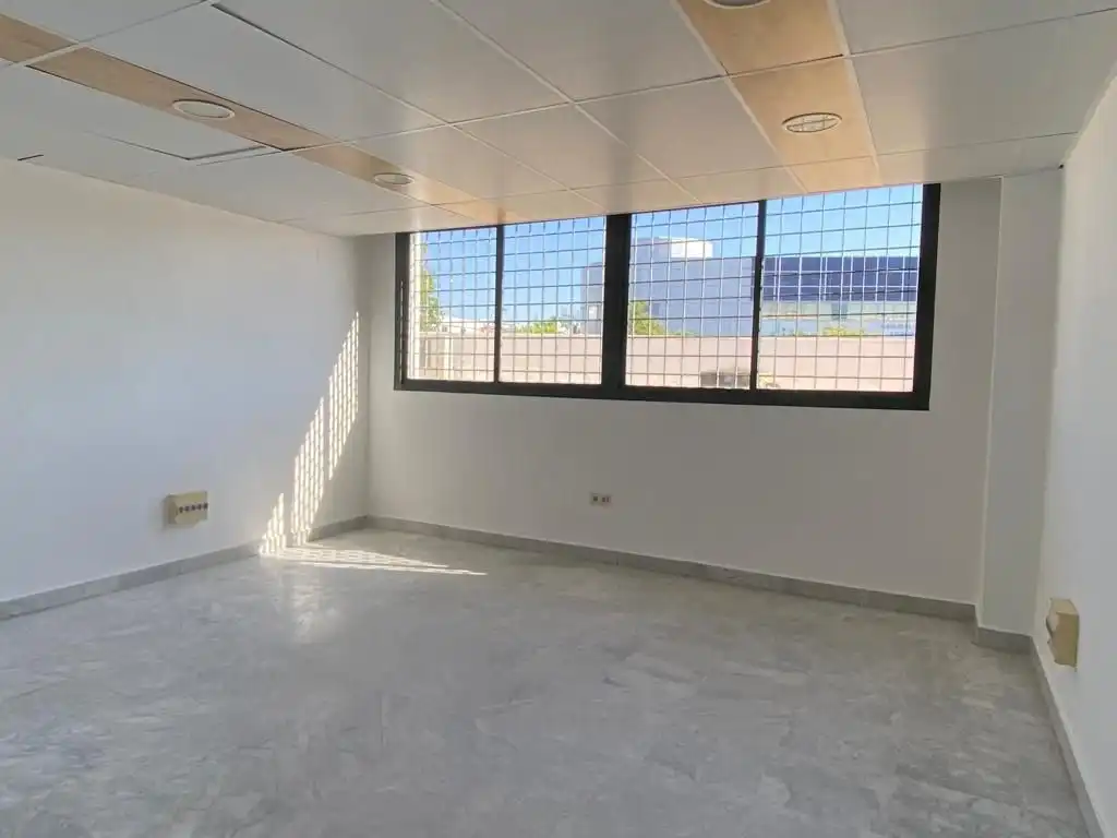 Bureau avec ascenseur à louer à Pisa, imagen 7