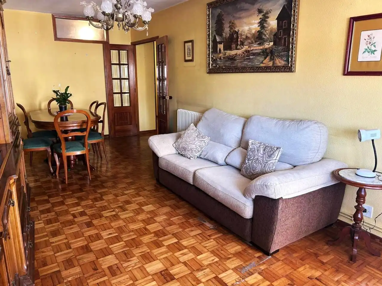 Living room of Flat for sale in Vilagarcía de Arousa  with Heating, Furnished and Balcony