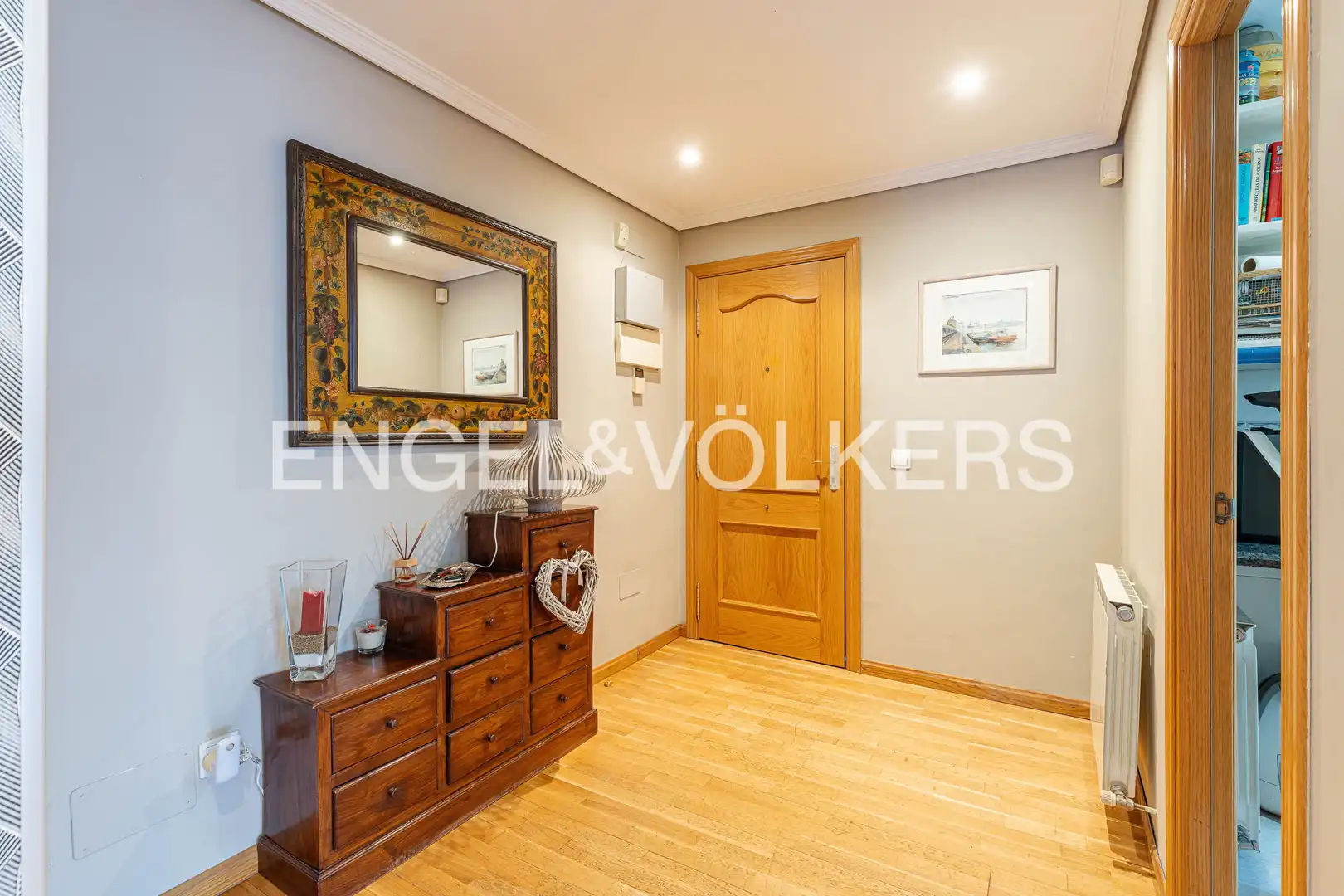 Wohnung zum Verkauf in Majadahonda mit Heizung, Privatgarten und Parkett
