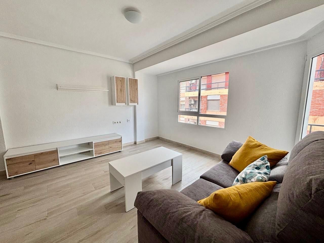 Living room of Flat to rent in  Valencia Capital  with Air Conditioner, Parquet flooring and Terrace