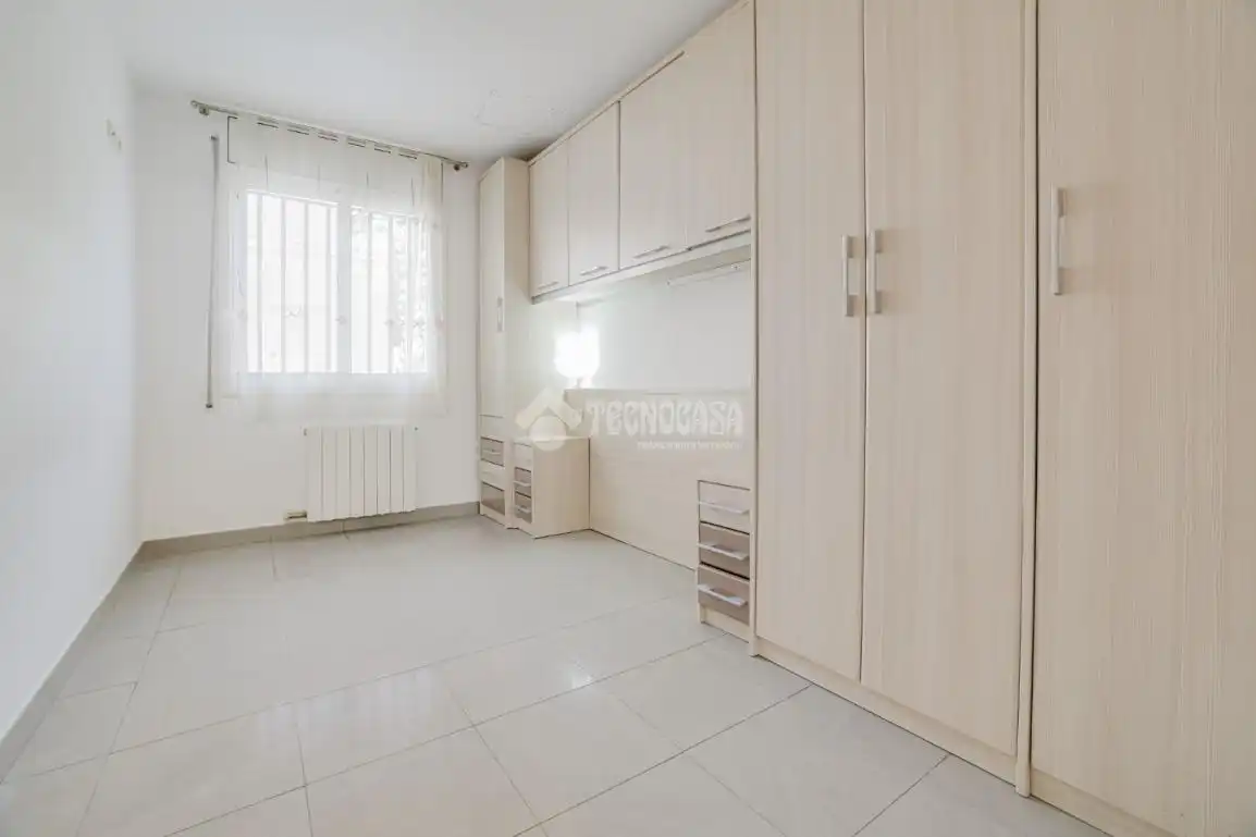 Habitación de Piso en venta en Rubí con Calefacción