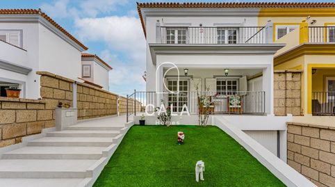 Foto 2 de Casa adosada en venta en Kurt Konrad, Playa Fañabé Alto, Adeje