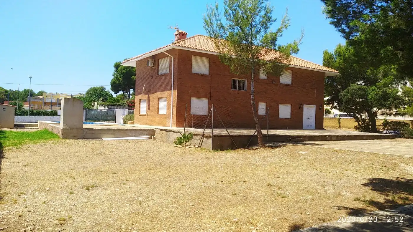 Exterior view of Houses for sale in La Nucia  with Private garden, Terrace and Storage room