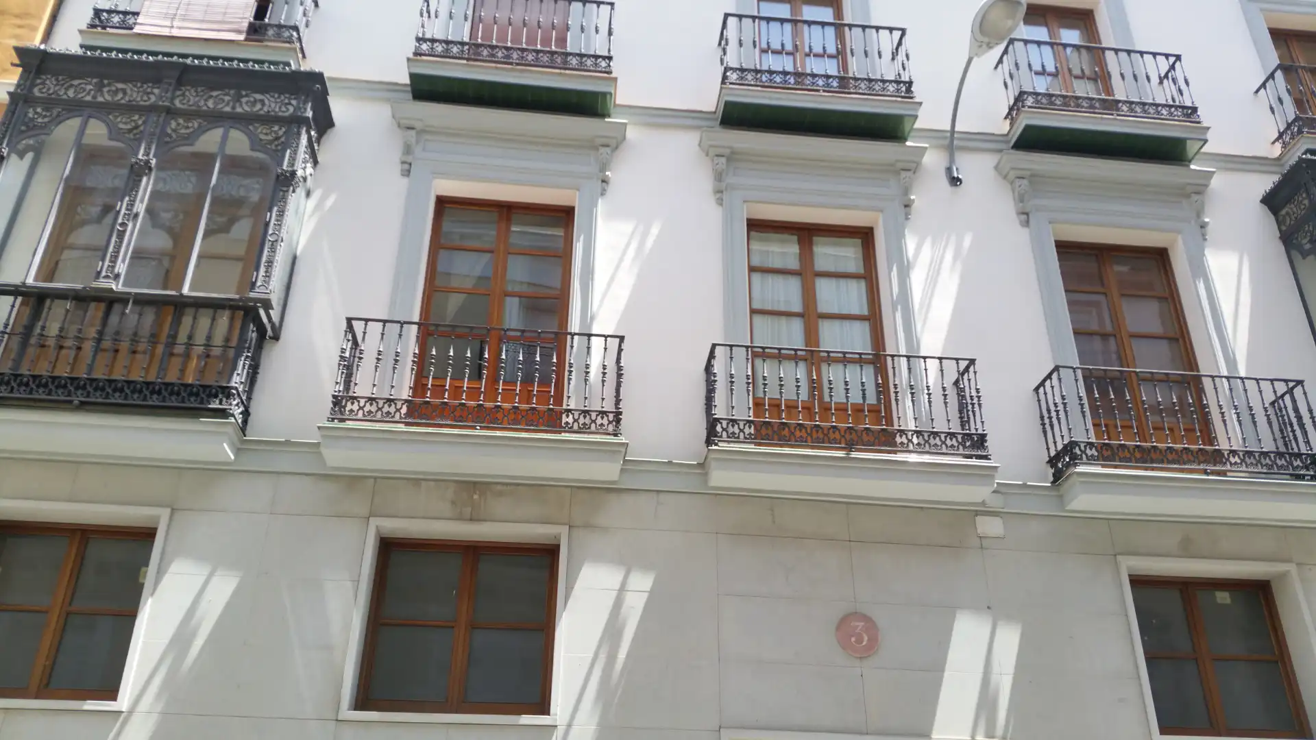 Vista exterior de Ático en venta en Sevilla con Aire acondicionado, Calefacción y Terraza