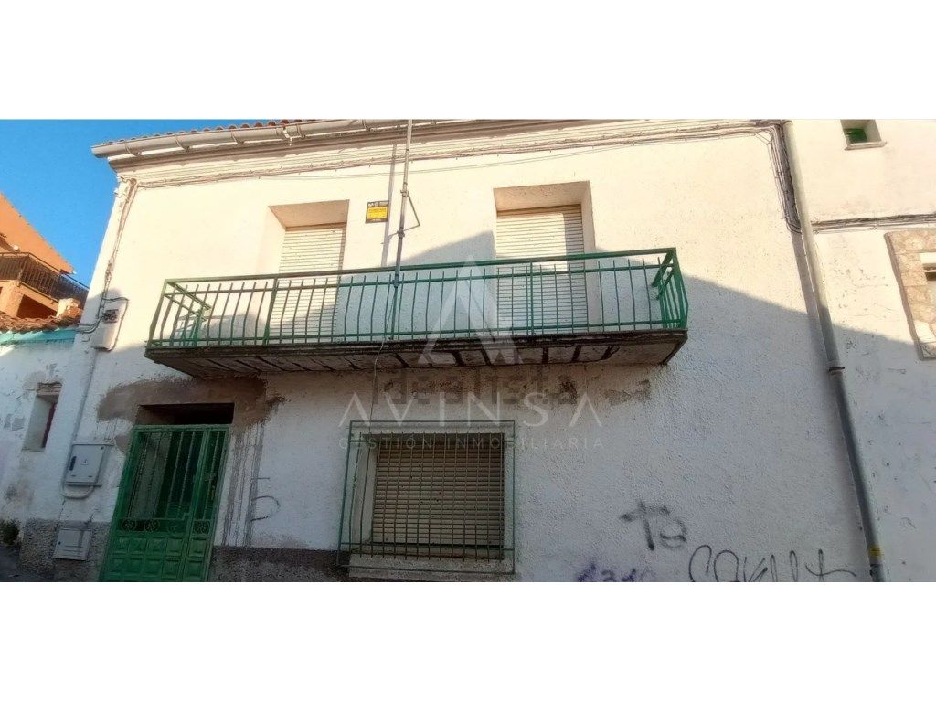 Casa adosada en venda a N/A, Los Santos de la Humosa
