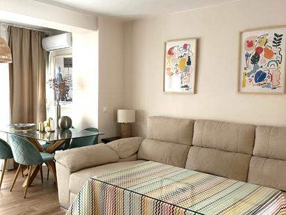 Living room of Flat for sale in Málaga Capital  with Air Conditioner, Furnished and Microwave