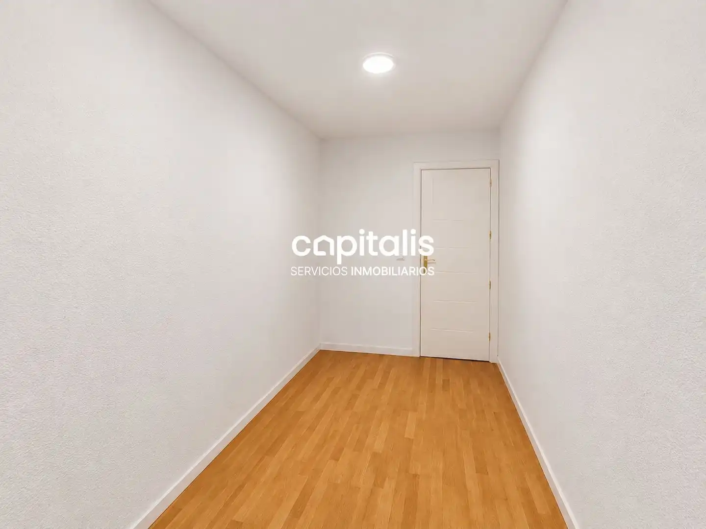 Schlafzimmer von Wohnung zur Miete in Madrid mit Klimaanlage und Heizung