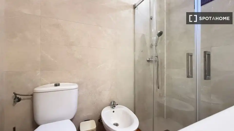 Bathroom of Apartments for share in Pollença  with Air Conditioner, Terrace and Furnished